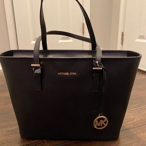 Michael Kors Jet Set Travel Tote